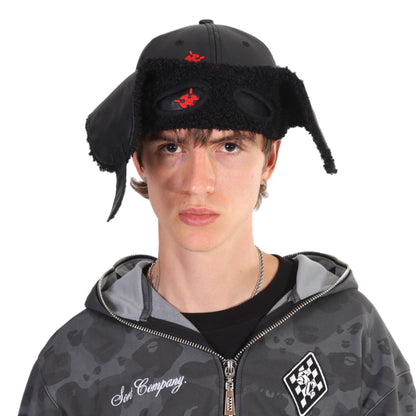 compaNY Full Cap